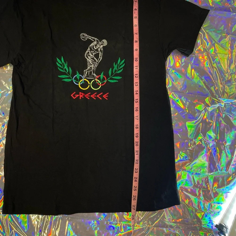 Vintage Greece Discus Throw Graphic T-Shirt Black Olympics Greek Athens Black